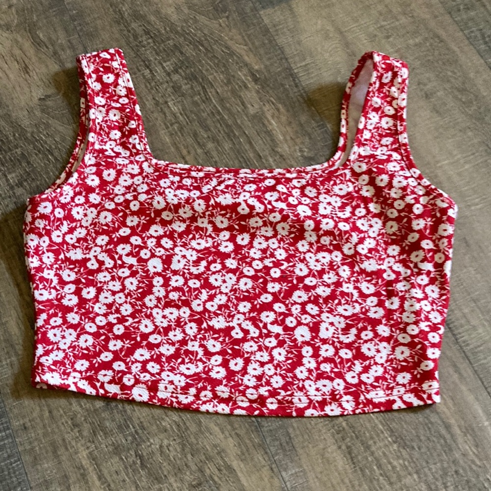 Medium burnt orange / floral crop top